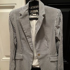 Rachel Zoe blazer in white with blue stripes. Won’t only few times, like new.